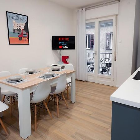 Centro Storico Moderno Trilocale Con Balcone Apartman Trieszt Kültér fotó